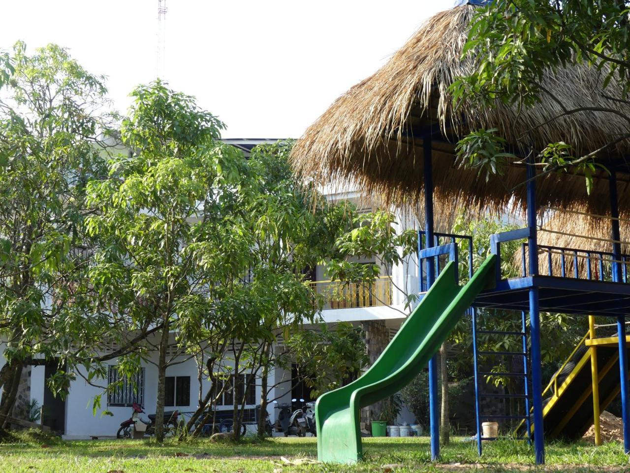 The Playground Bed & Breakfast Kampot Eksteriør bilde